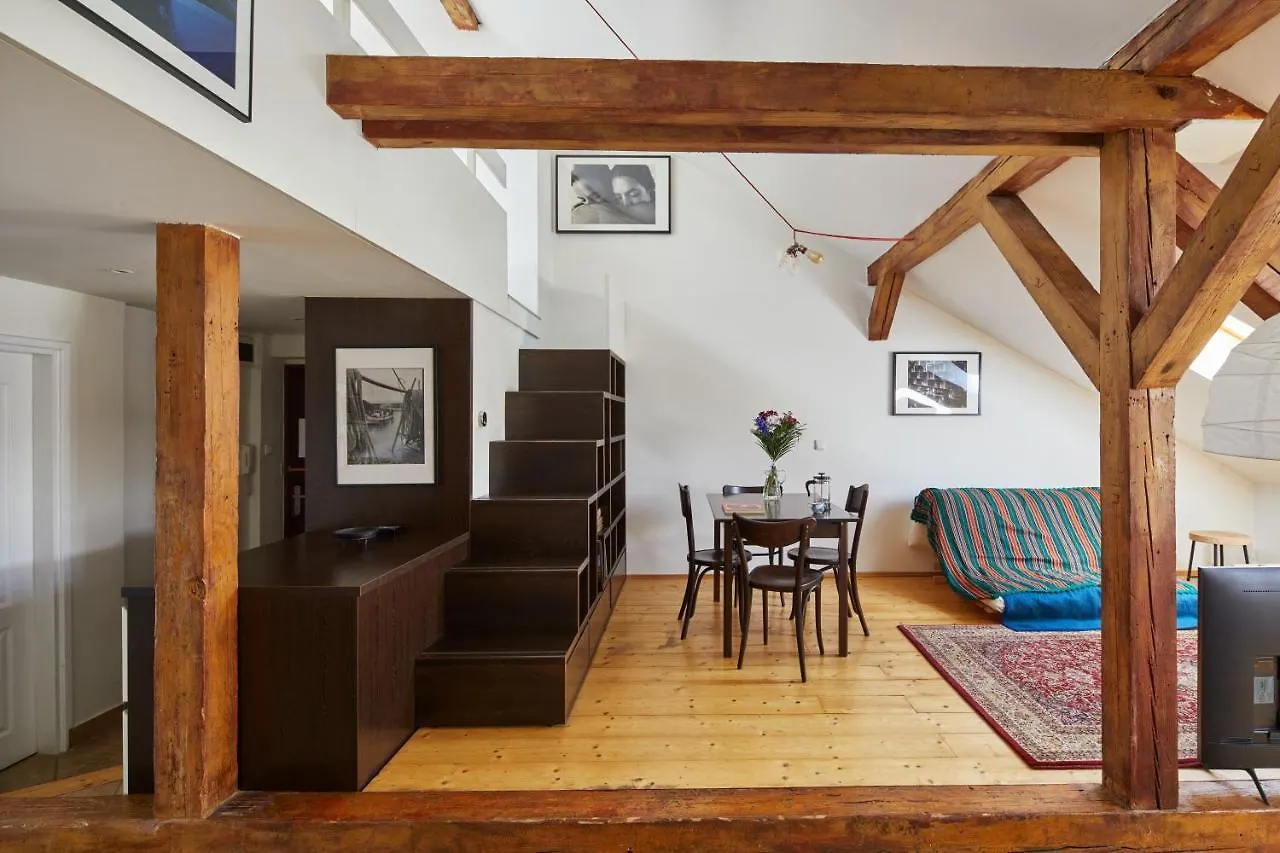 Contatti di Prague Days - Sunlit Attic Loft In Vinohrady