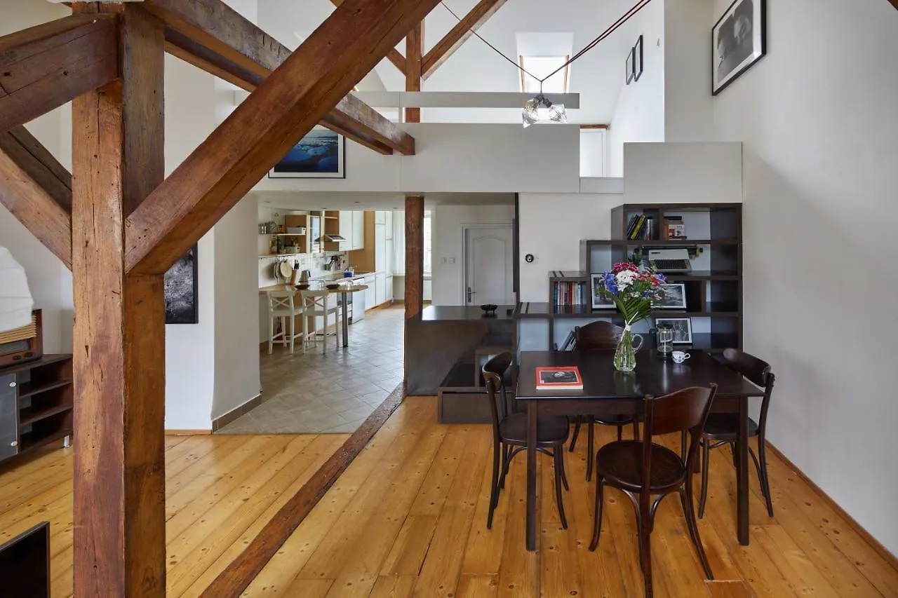 Appartamento Prague Days - Sunlit Attic Loft In Vinohrady