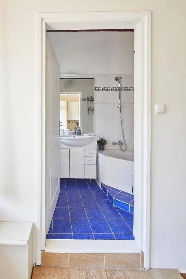 Appartamento Prague Days - Sunlit Attic Loft In Vinohrady